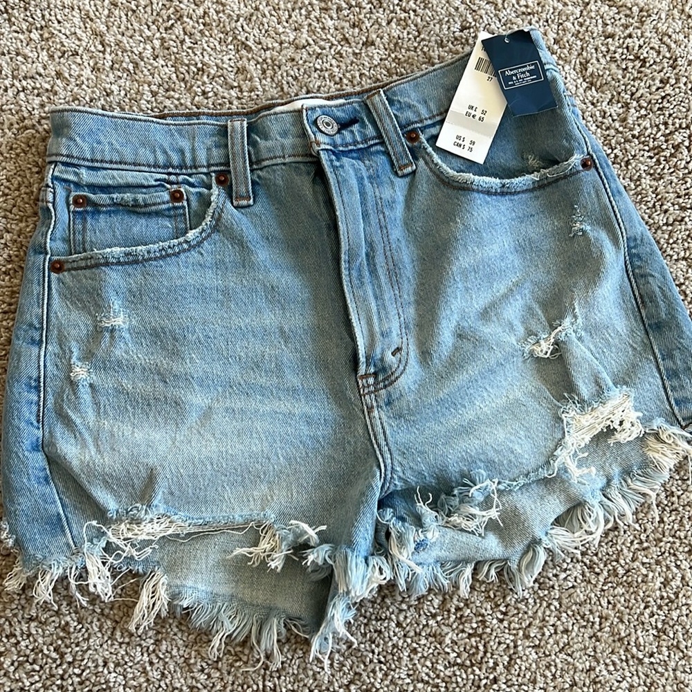 Abercrombie High Rise Mom Shorts